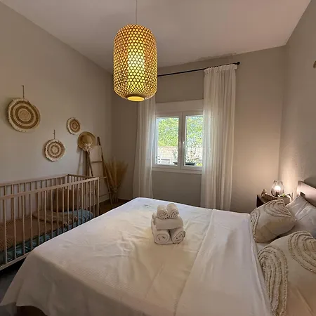 بيت للعطل Sophia's Coastal Retreat