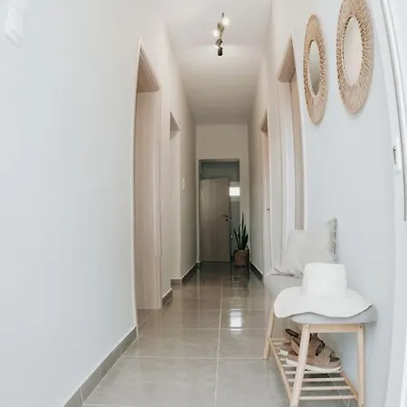 Holiday home Sophia's Coastal Retreat Korinos