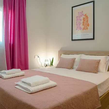 Sophia's Coastal Retreat *