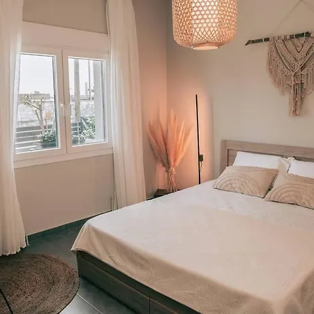 Sophia's Coastal Retreat Holiday home Korinos