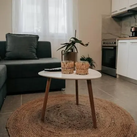 Sophia's Coastal Retreat