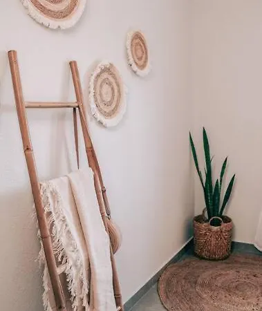 Sophia's Coastal Retreat Holiday home