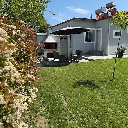 Sophia's Coastal Retreat
